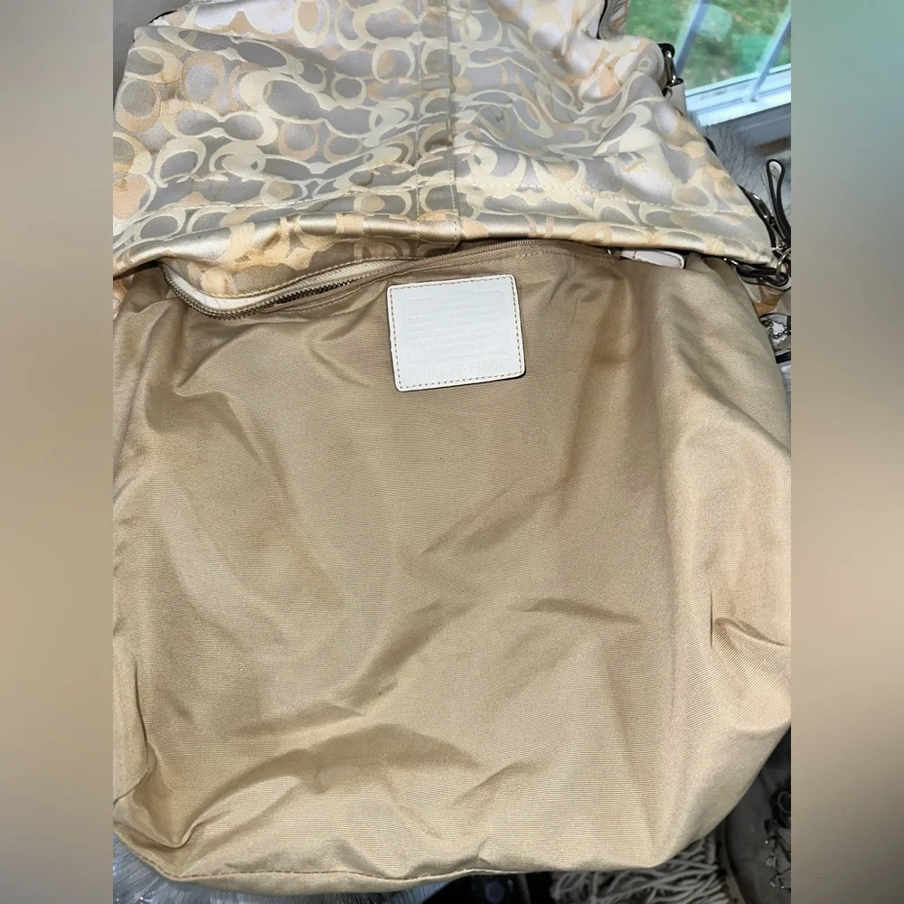 COACH Pearl White + Beige Canvas and Leather Carly Hobo Bag No H09873-F13981 - Picture 16 of 16